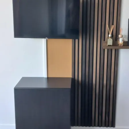 T2 Apartment *