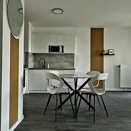 Apartment T2 *